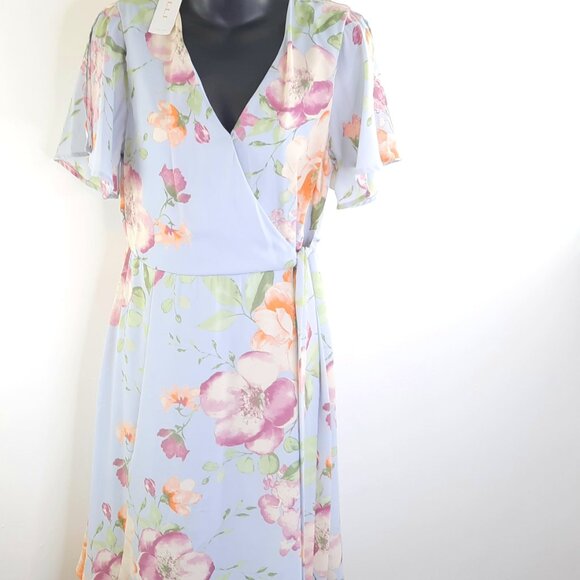 NWT Medium Heidi Wrap Dress by Gilli Floral pastel sheer short sleeve dress - Picture 1 of 12